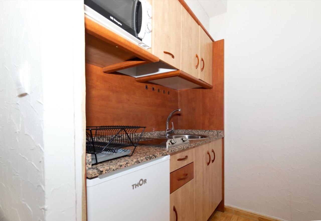 Unique Apartahotel 4-1 Торевиеха Екстериор снимка